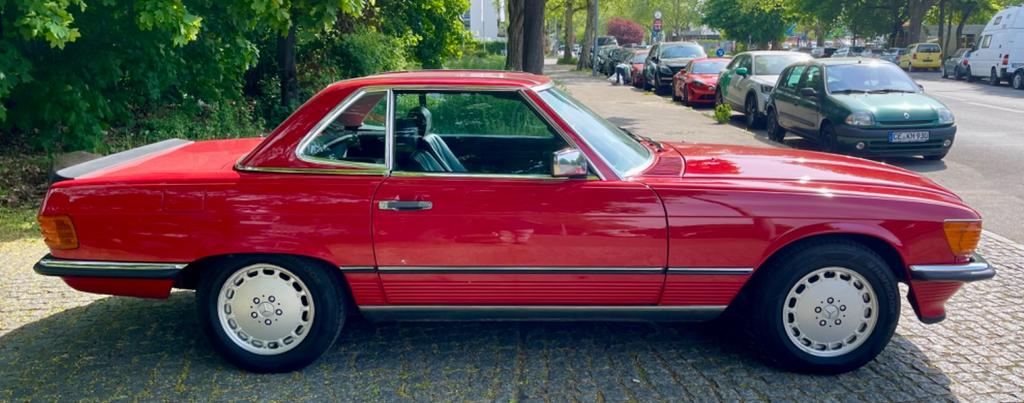 Mercedes-Benz SL 300