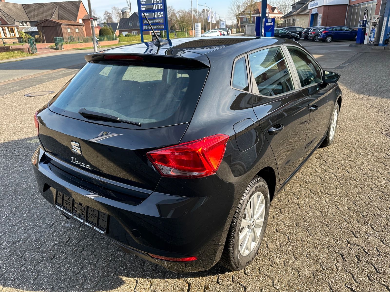 Fahrzeugabbildung SEAT Ibiza Style 1.0 TSI DSG ACC/Shzg/Einparkh/LED