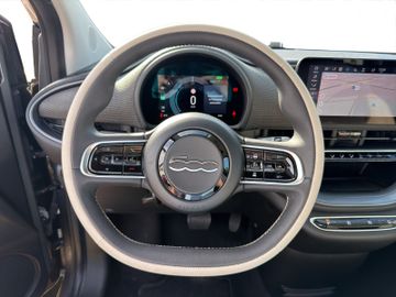 Fiat 500 e Cabrio La Prima 360+Kam.+KeyLess+LED+Navi
