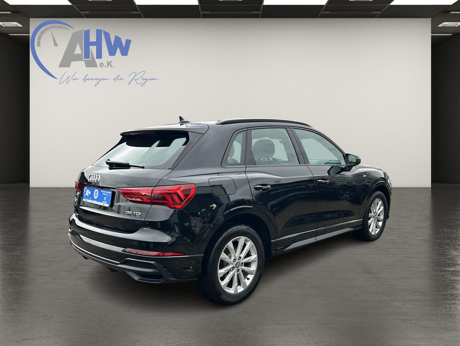 Fahrzeugabbildung Audi Q3 35 TDI S-Line MATRIX