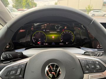 Volkswagen Golf VIII Variant Life+Virt.Cock+SHZ+Navi+LED+Ga