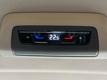 Volkswagen T7 Multivan 2.0 TDI Goal DSG Navi Kamera SHZ