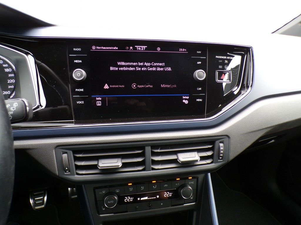 Fahrzeugabbildung Volkswagen Polo 1.0 TSI United United *Navi*SHZ*Rückfahrkam