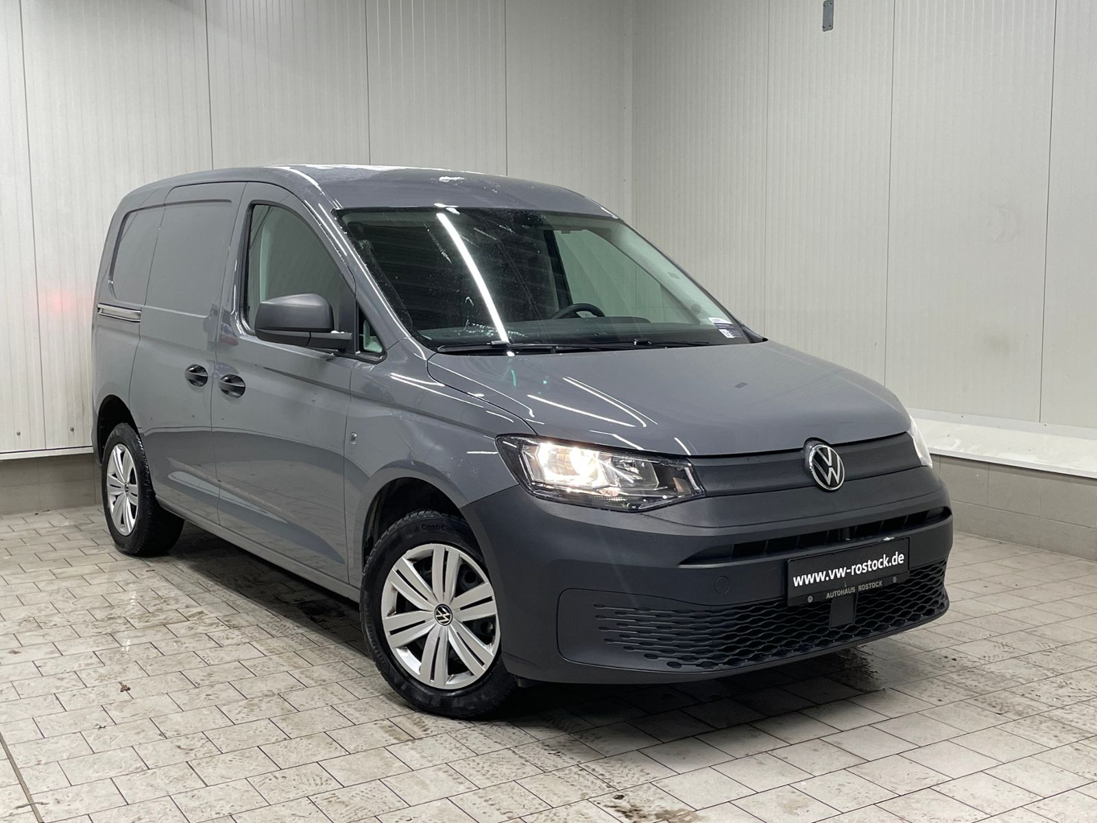 Caddy Cargo Kasten 1.5 TSI SHZ AHK DAB+ KLIMA