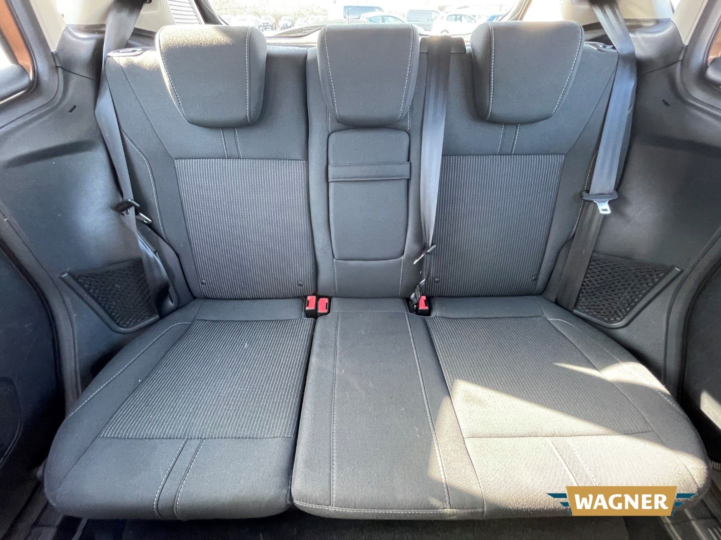 Fahrzeugabbildung Ford B-Max Titanium Klimaanlage Sitzheizung