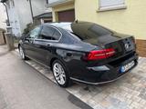 Volkswagen Passat 1.4 TSI ACT DSG Highline Highline - VW Passat Gebrauchtwagen in Stuttgart