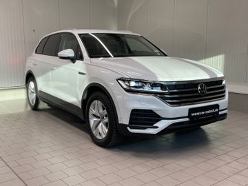 Volkswagen Touareg - 2