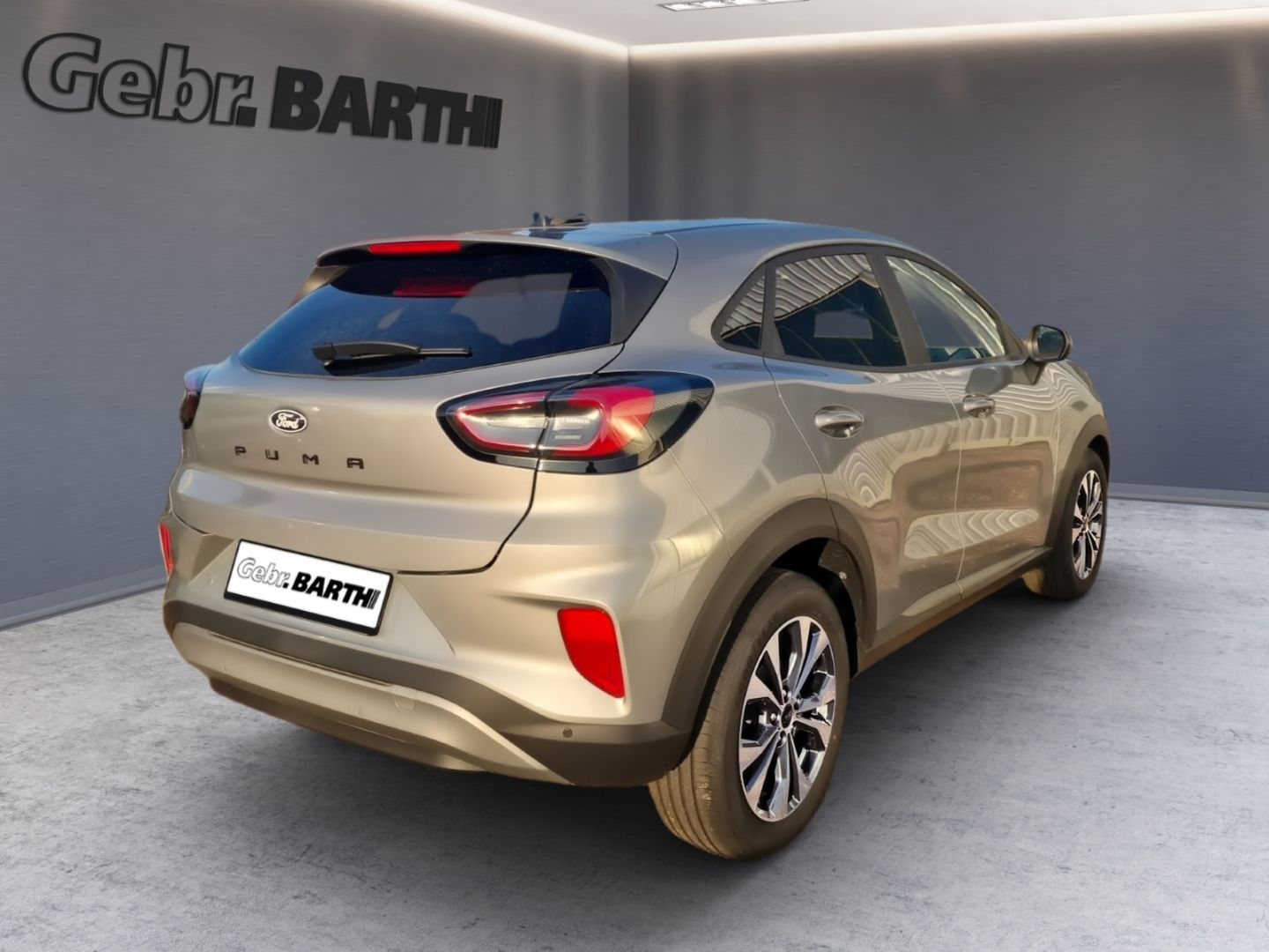 Fahrzeugabbildung Ford Puma Titanium Automatik, Winterpaket