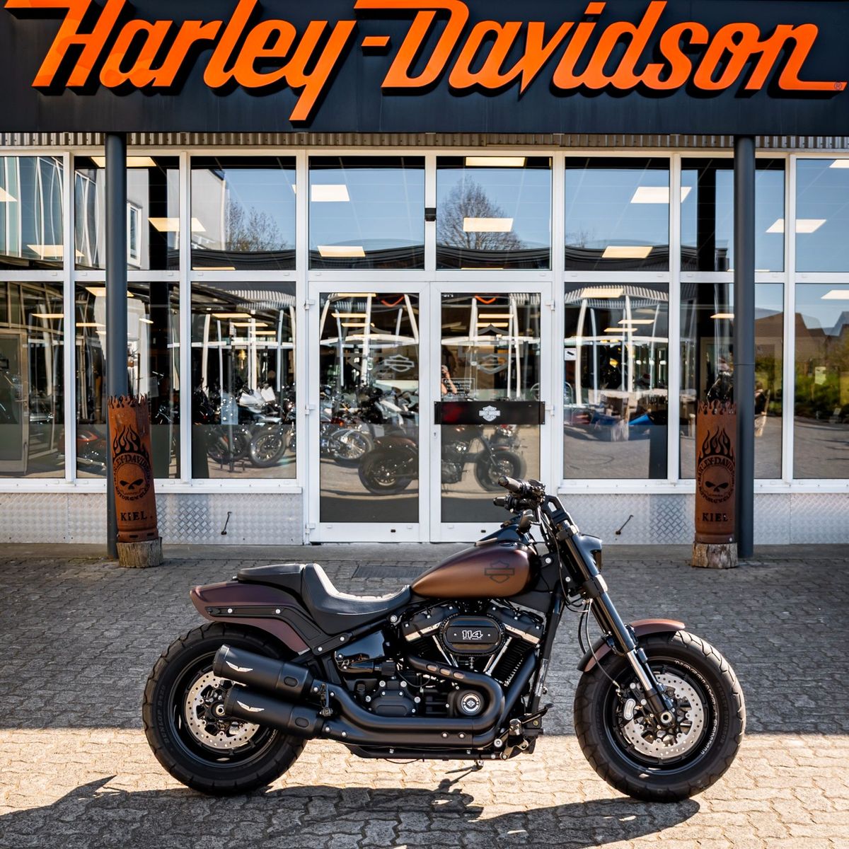 Fahrzeugabbildung Harley-Davidson FXFBS FAT BOB 114 CUI SOFTAIL - Penzl -