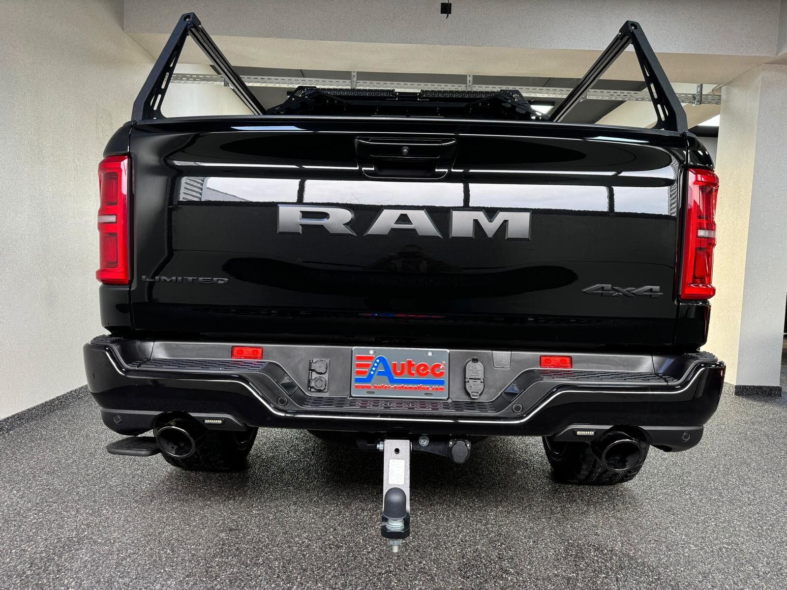 Fahrzeugabbildung Dodge RAM LIMITED HURRICANE 540 PS-LA CHANTI SPECIAL