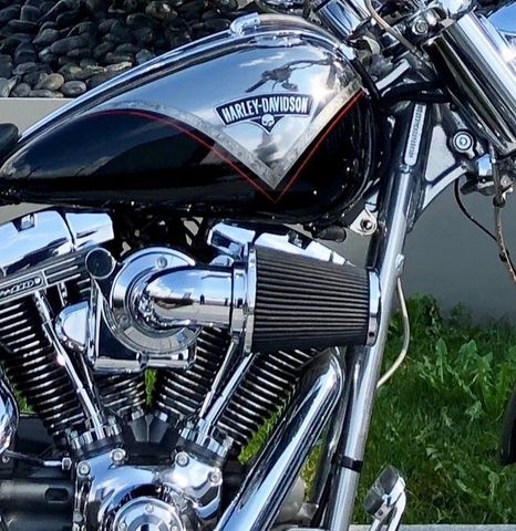Harley-Davidson CVO Breakout FXSBSE