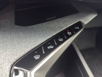 Peugeot 5008 Allure Business 145 360+Kam.+KeyLess