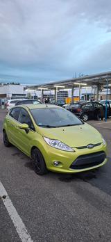 Ford Fiesta 1,6 Ti-VCT Titanium Titanium - Ford Fiesta: Grün