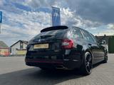 Skoda Octavia Combi RS, DSG, Rückfahrk.,Sportfahrwwerk - Skoda Octavia: Sport