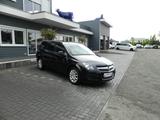 Opel Astra H Caravan Edition "111 Jahre" - Opel Astra aus 2010: Kombi