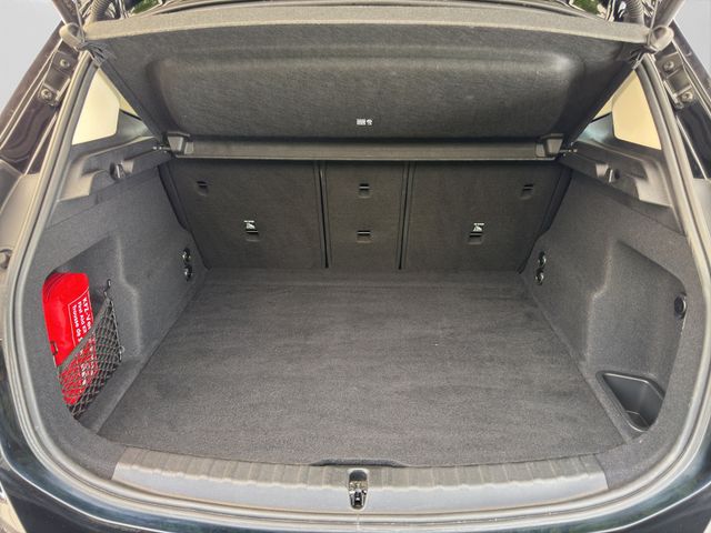 Fahrzeugabbildung BMW 218 d Active Tourer Automatik+LED+Kamera+ACC+DAB