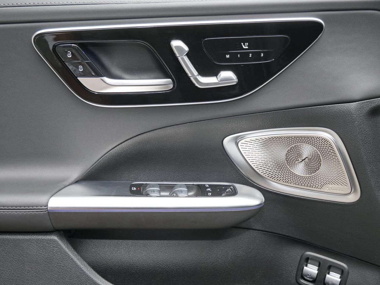 Mercedes-Benz C 63 AMG S E PERFORMANCE Night Panorama 360° HUD foto 17