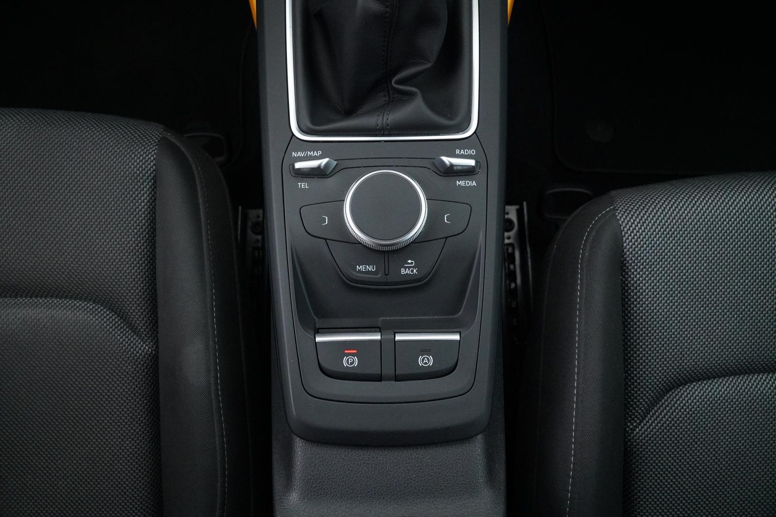 Audi Q2 1.0 TFSI SPORT ULTRA S-LINE NAVI + SCHECKHEFT