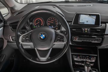 Bild 19 BMW 225 Active Tourer Plug in WR Navi