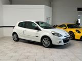 Renault Clio III 16V TCE100 Night and Day Navi*Klimaaut. - Renault Clio aus 2011: Night Day