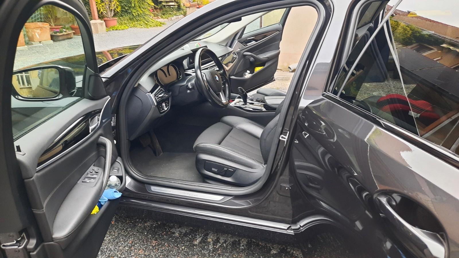 BMW 520d Touring A -