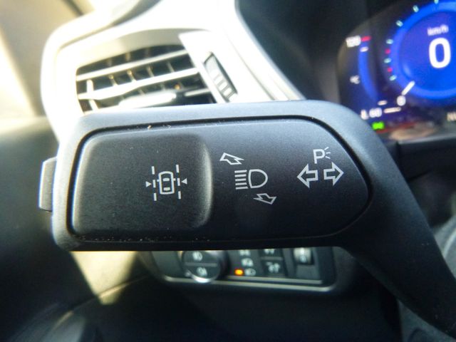 Fahrzeugabbildung Ford Kuga 2.0 EcoBlue MHybrid, Titanium>LED/NAV/KAM<