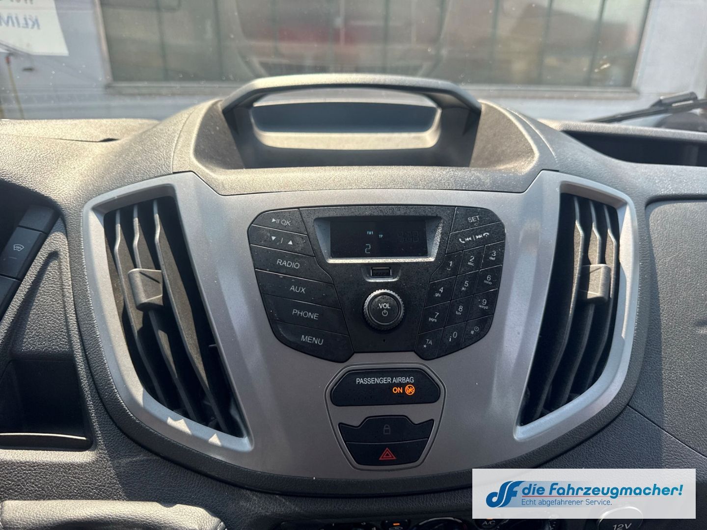 Fahrzeugabbildung Ford Transit Kombi 350 L3 Trend 2.2 TDCi DPF *7175 *K
