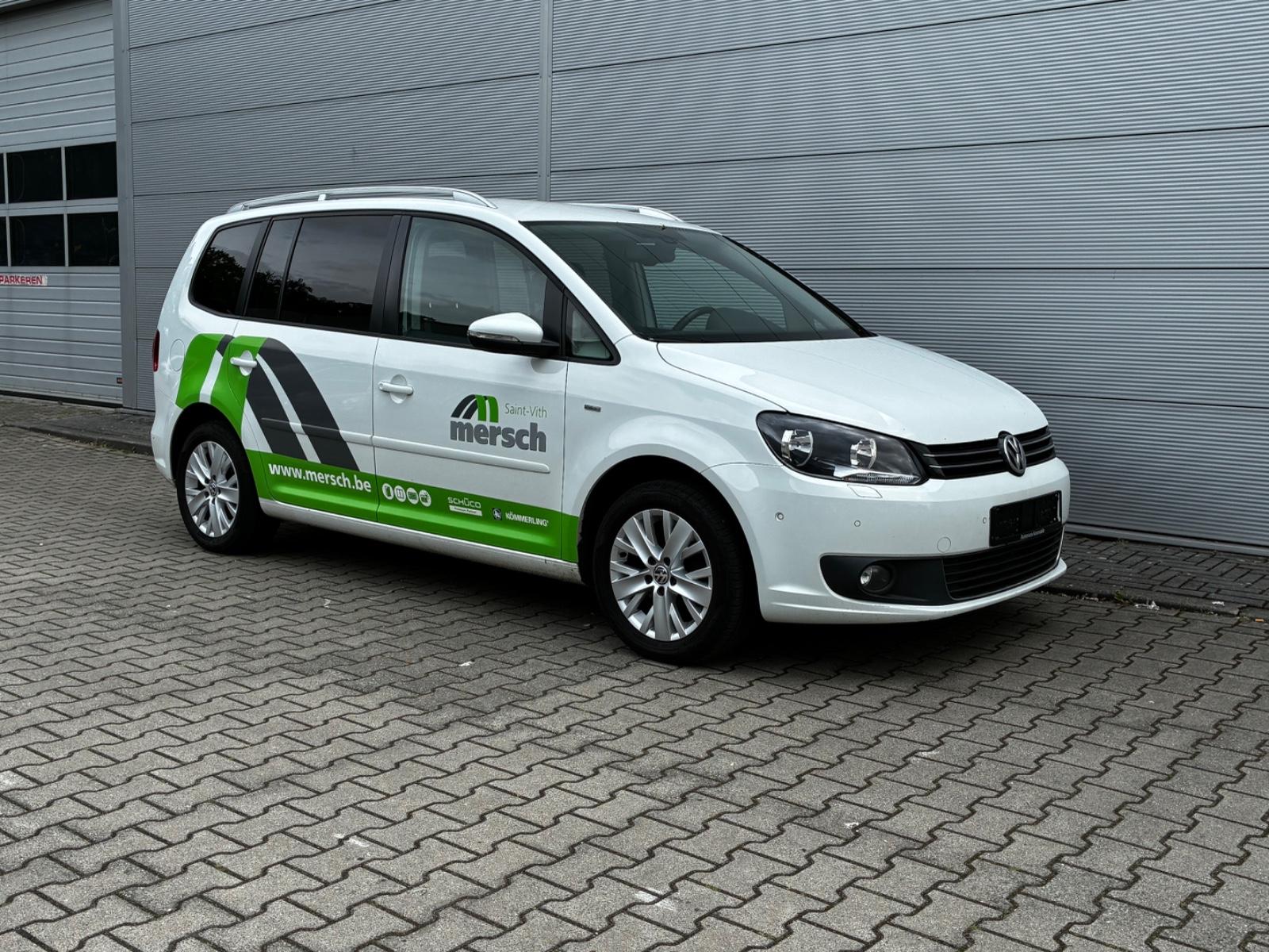 Volkswagen Touran Life 1,6 TDI  *7 Sitze*Navi*