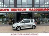 Peugeot 1007 Premium KLIMAAUT*SITZHZG*ALU*AHK - Peugeot 1007 mit 3 Türen