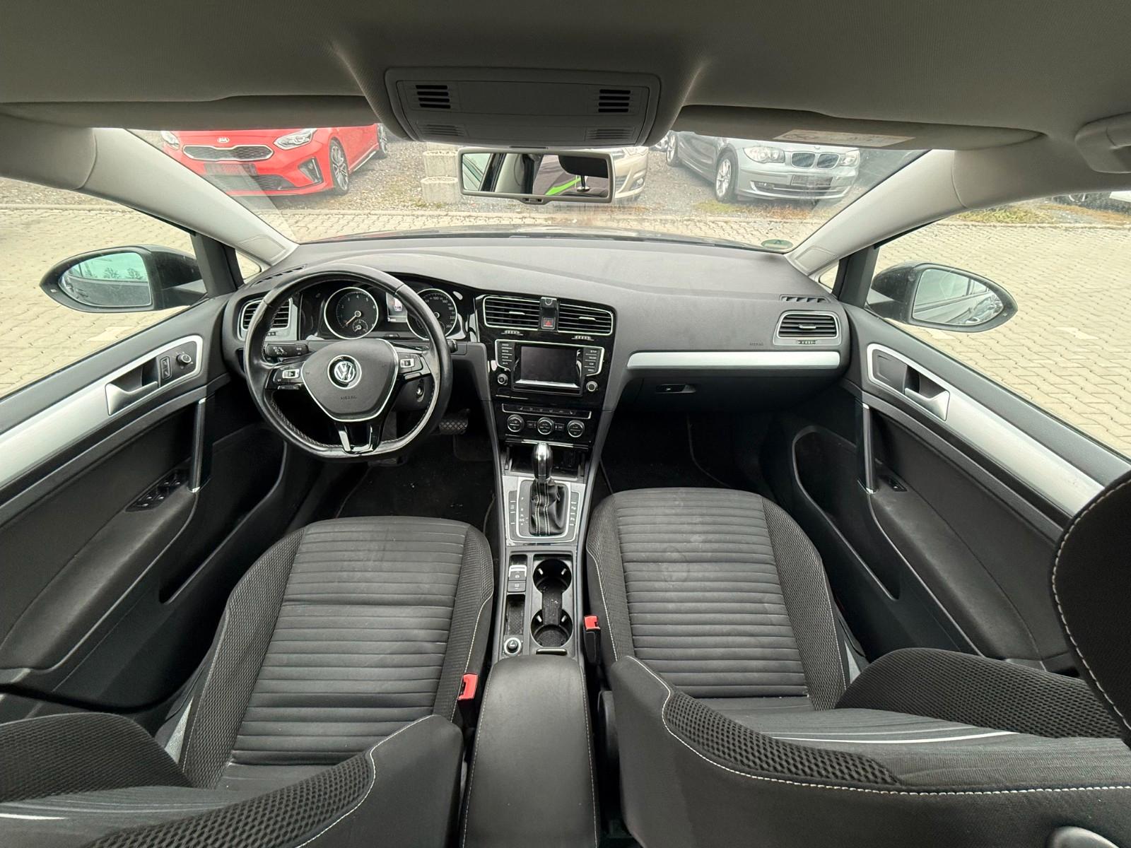 Volkswagen Golf 2015 — photo 9