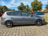 Hyundai i30 1.6 Diesel - Hyundai i30 aus 2012 mit Diesel-Antrieb: Kombi
