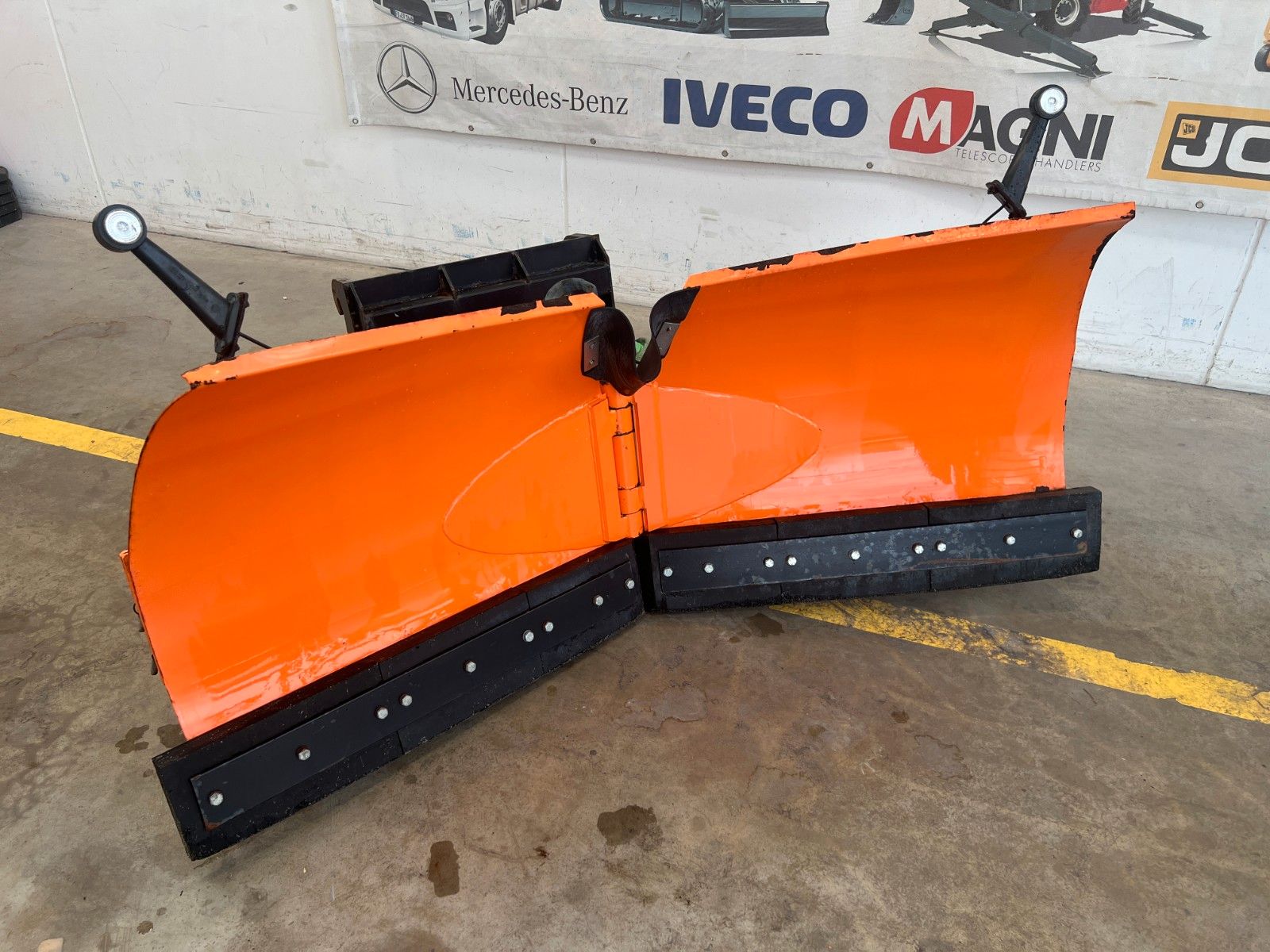 Fahrzeugabbildung Andere Pronar PU-1700 Schneeschild / 2011 / 1.930 mm