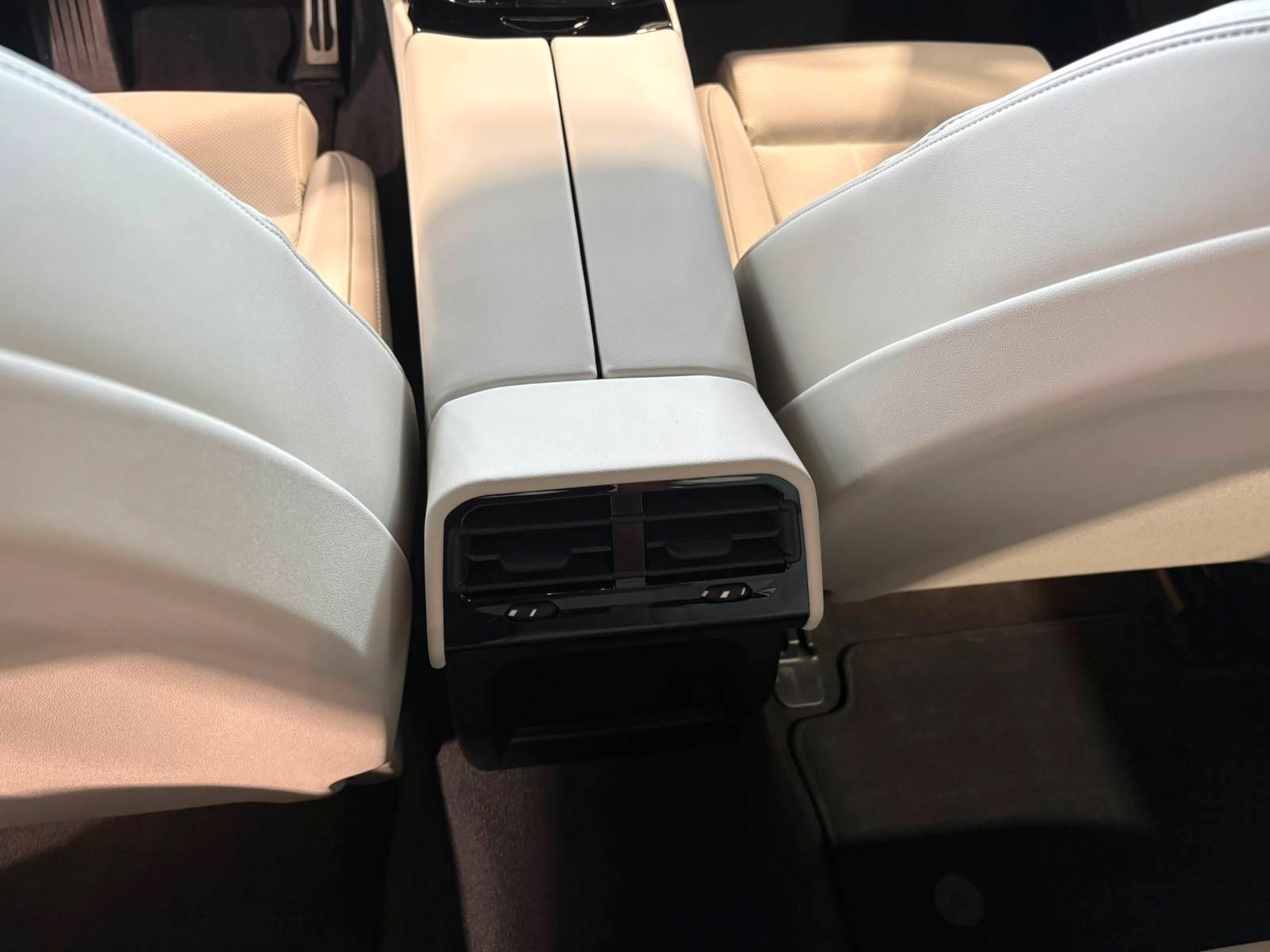 BMW i5 Lim.  eDrive40 M Sport LED|Sitzhzg|DAB foto 13