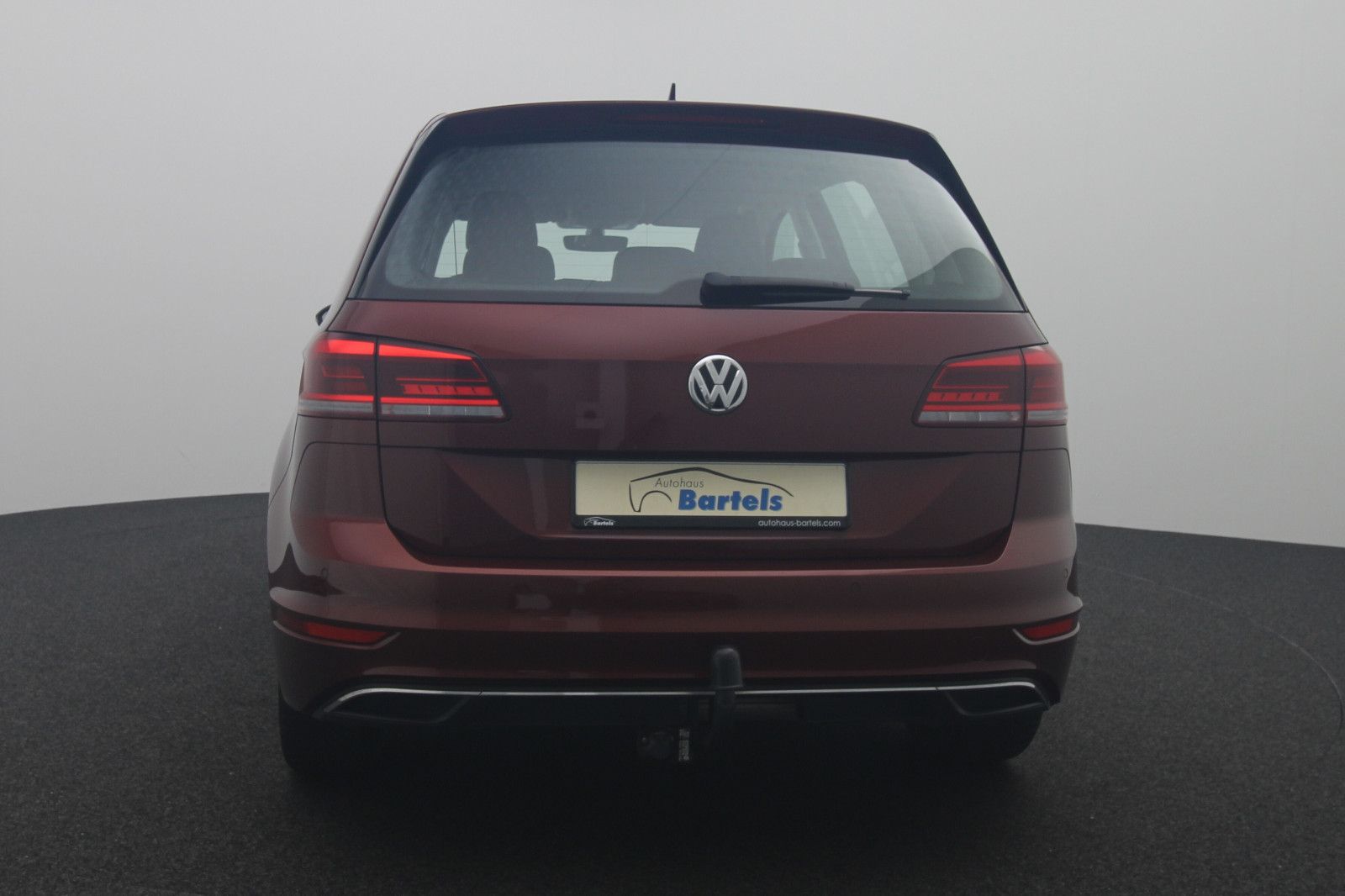 Fahrzeugabbildung Volkswagen Golf Sportsvan VII Join ACC Navi Standheizung
