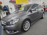 Mercedes-Benz B 180 Sportpaket Autom.Navi,PT,EasyVario,17"Allw - Mercedes-Benz B 180: Sport