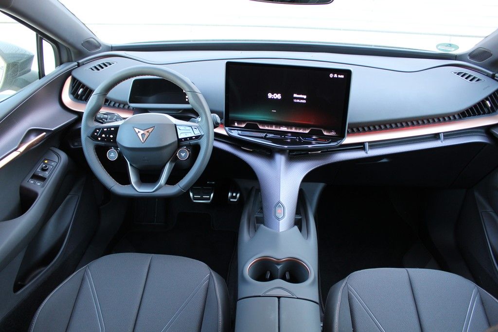 Fahrzeugabbildung CUPRA Tavascan VZ 4Drive DSG