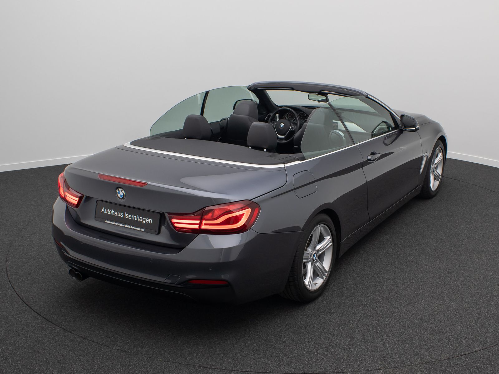 Fahrzeugabbildung BMW 420i Cabrio Sport Line DAB NaviPro Alarm Memory