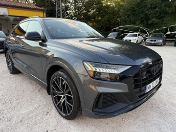 Audi Q8 - 4