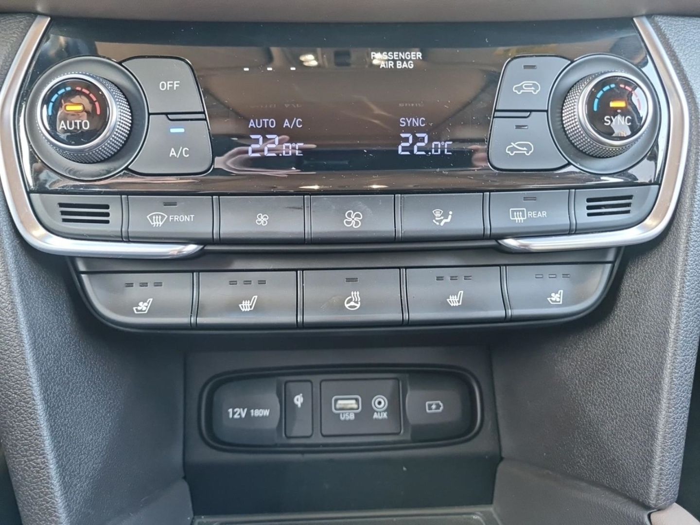 Fahrzeugabbildung Hyundai SANTA FE 2.2 CRDi 4WD PREMIUM AHK+PANO+360°CAM