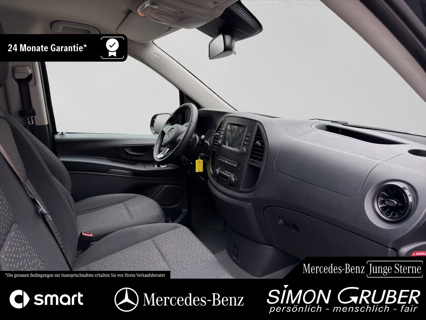 Fahrzeugabbildung Mercedes-Benz eVito 129 Tourer PRO Extralang AMF Rollstuhl