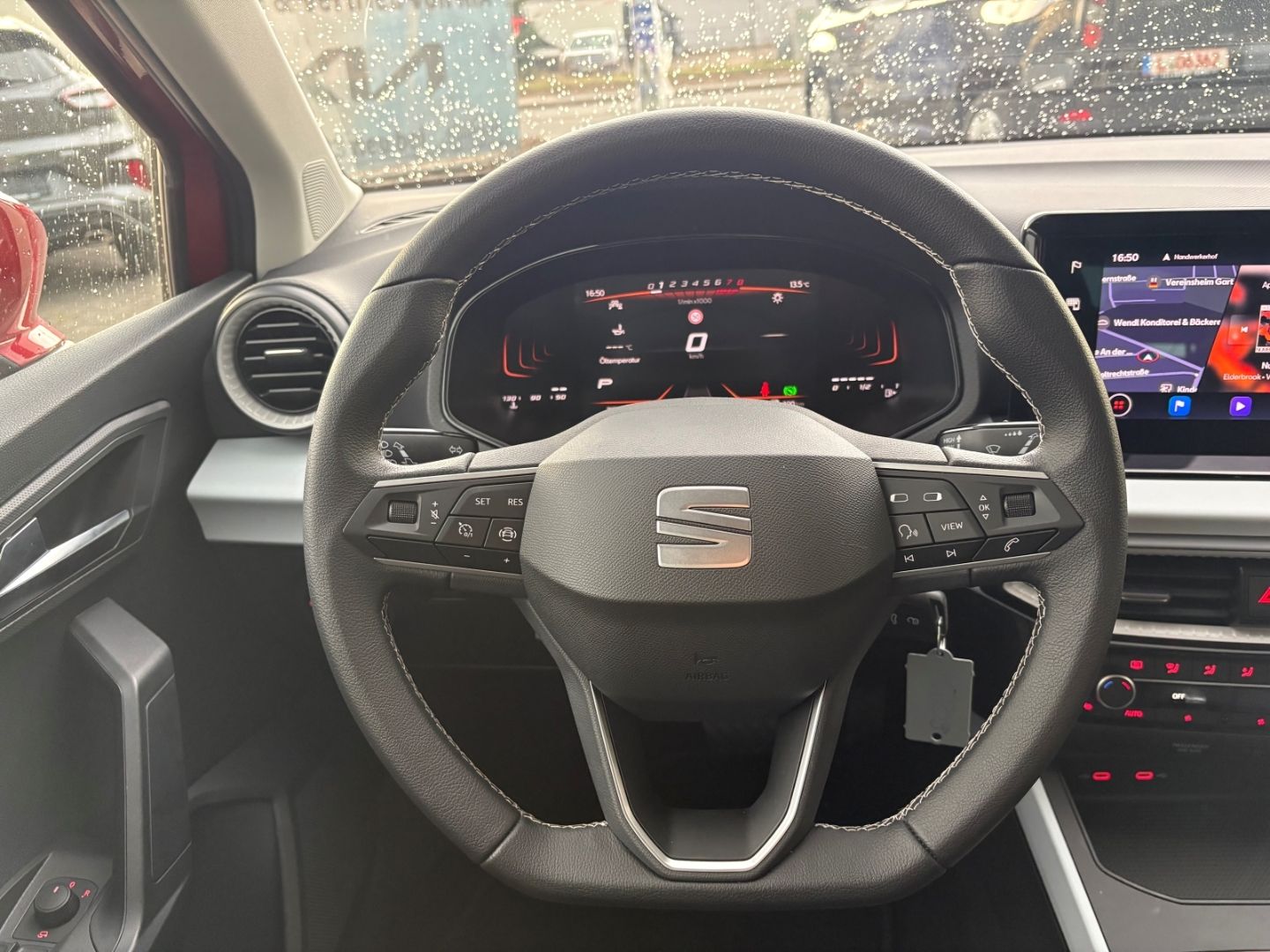 Fahrzeugabbildung SEAT Arona Style Navi Digitales Cockpit LED Sperrdif