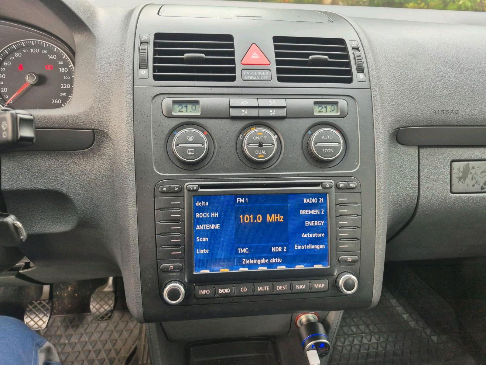 Volkswagen Touran 2006 — photo 8