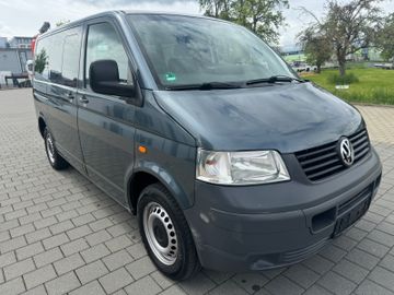 Volkswagen T5 Transporter - 3