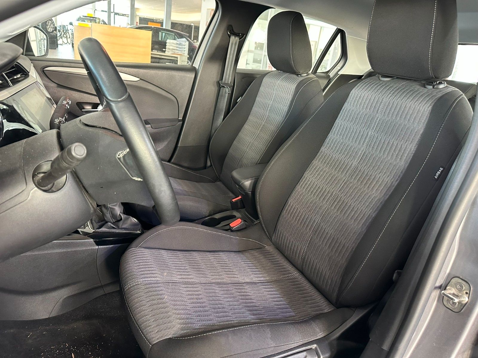 Fahrzeugabbildung Opel Corsa F Edition 1.2 LED/NAVI/PDC/DAB/ALU/TEMPO