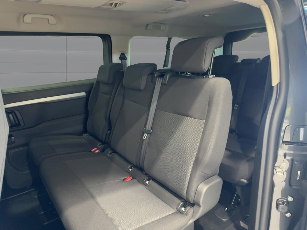 Fahrzeugabbildung Opel Zafira Edition XL, 9 Sitzer, Klima Paket, Driver