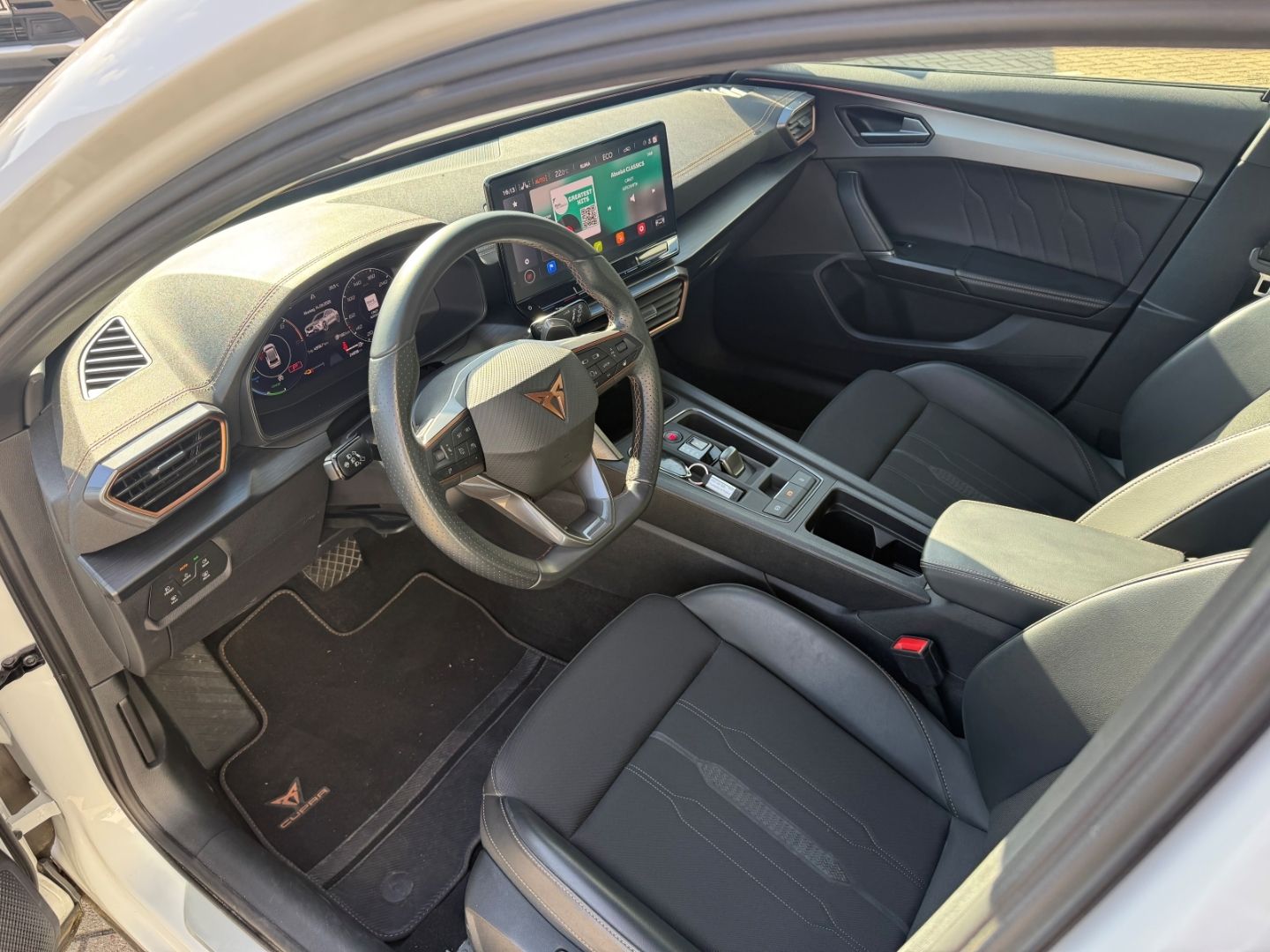 Fahrzeugabbildung CUPRA Formentor 1,4 e-Hybrid DSG ACC LED TWA RFK Navi