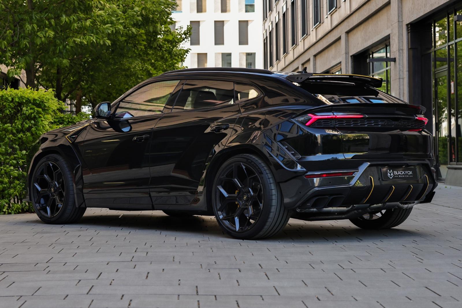 Lamborghini Urus 4.0 V8 SE | NOVITEC ESTESO | CARBON