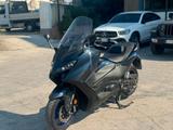 Yamaha T Max 560 BLU SATINATO - YAMAHA S MAX