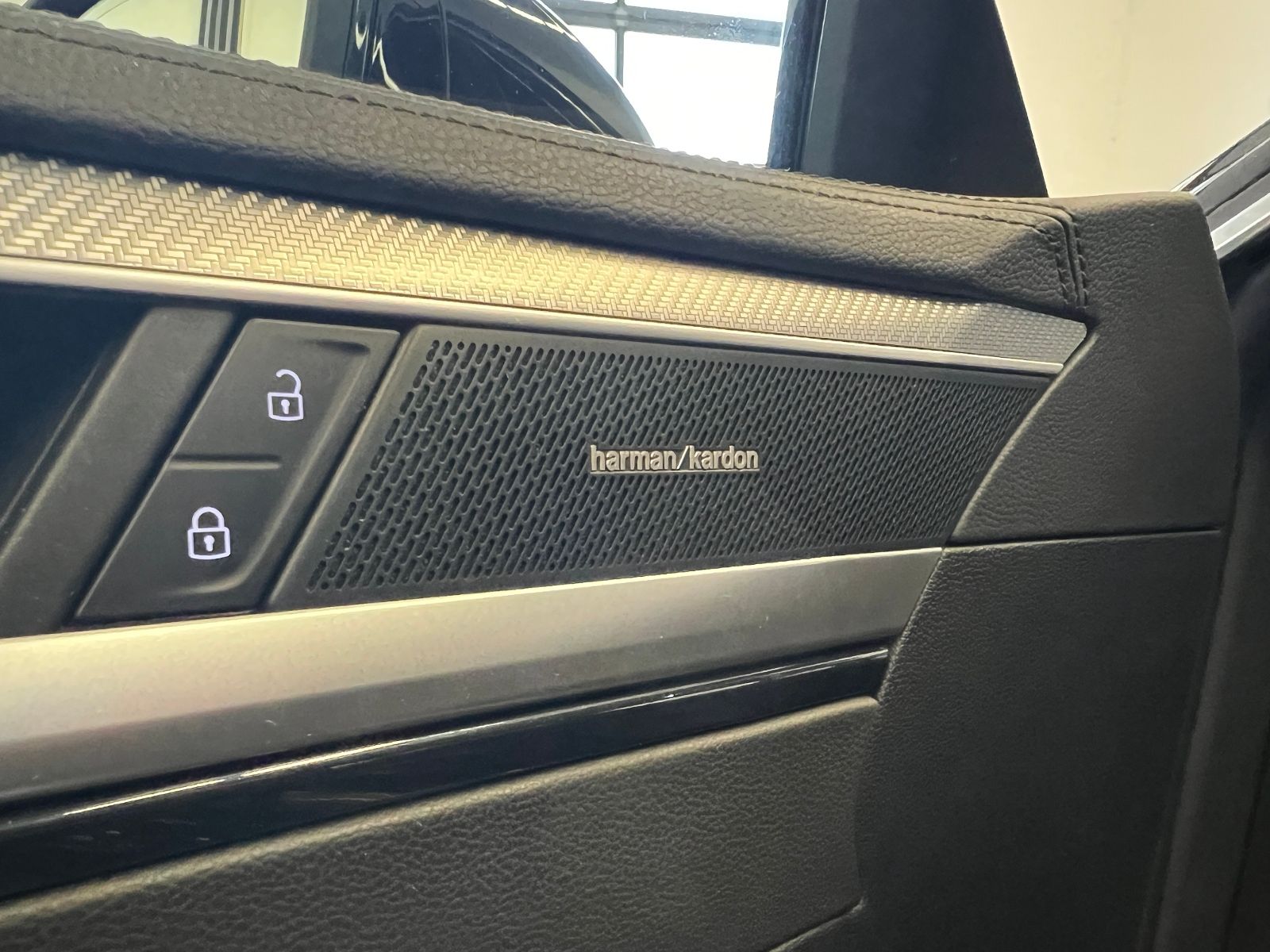 Fahrzeugabbildung Volkswagen Arteon Shooting Brake R-Line 2.0 TDI DSG 4Motion