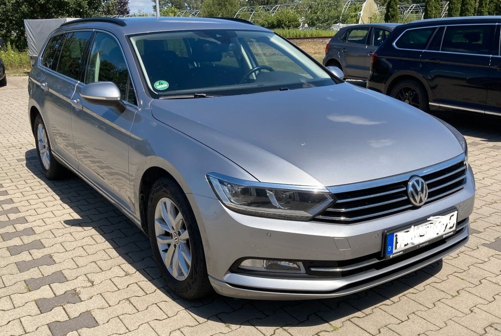 Image of Volkswagen Passat Variant
